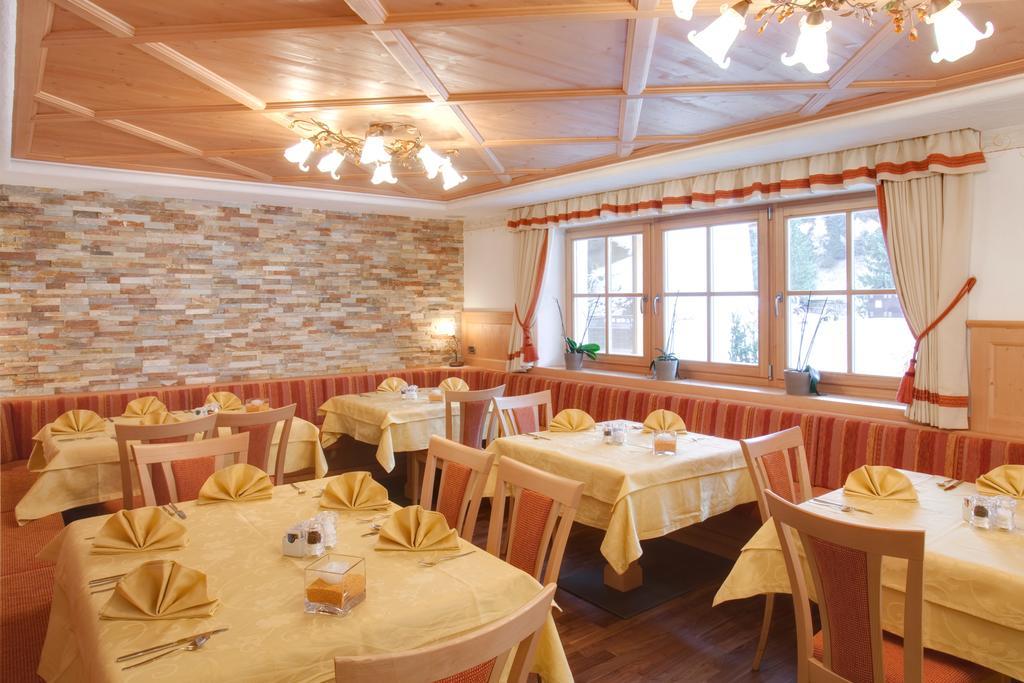 Residence Forcelles Сан Касиано Екстериор снимка